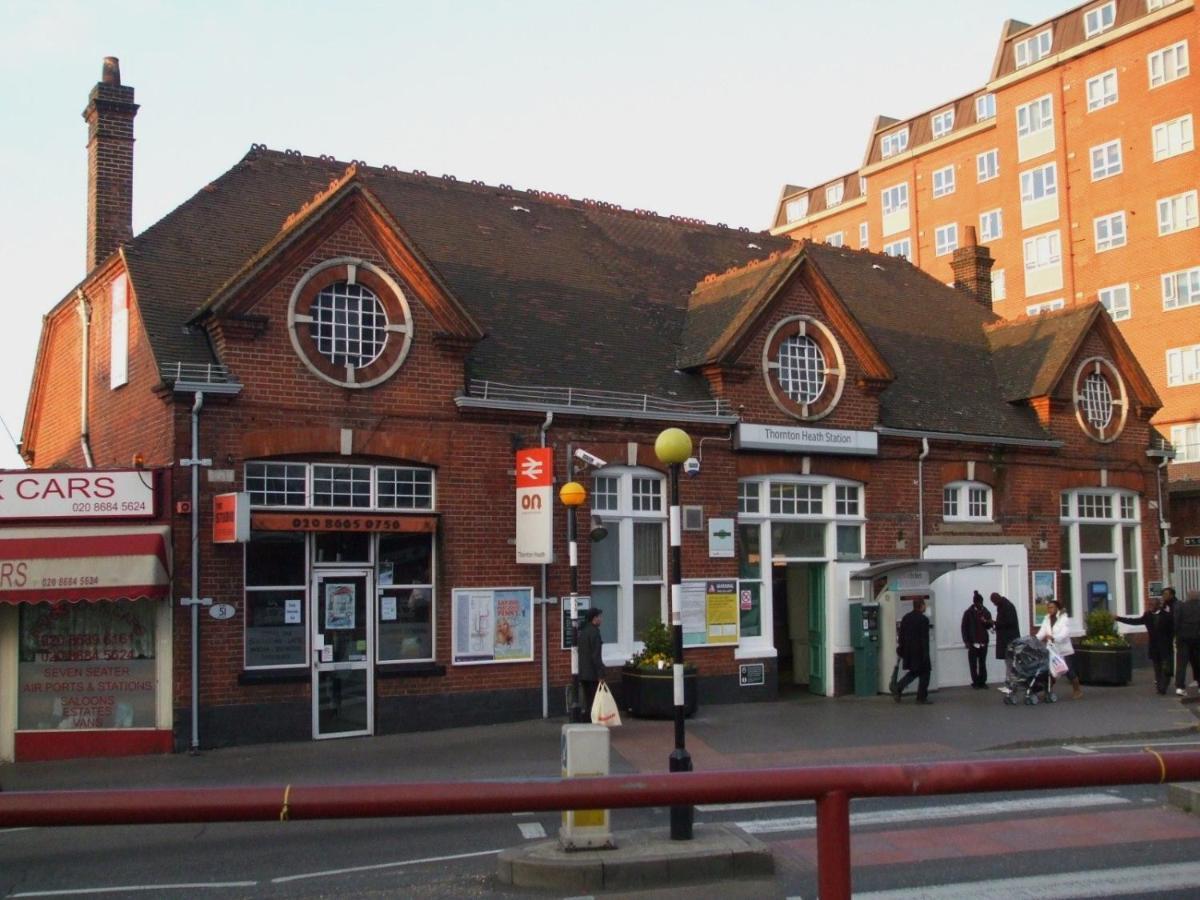Nice And Pleasant Thornton Heath Bagian luar foto
